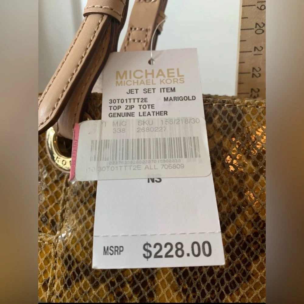 Michael Kors‎ purse - Picture 3 of 4